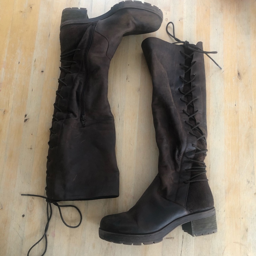 Steve Madden Brown Lace Up Boots